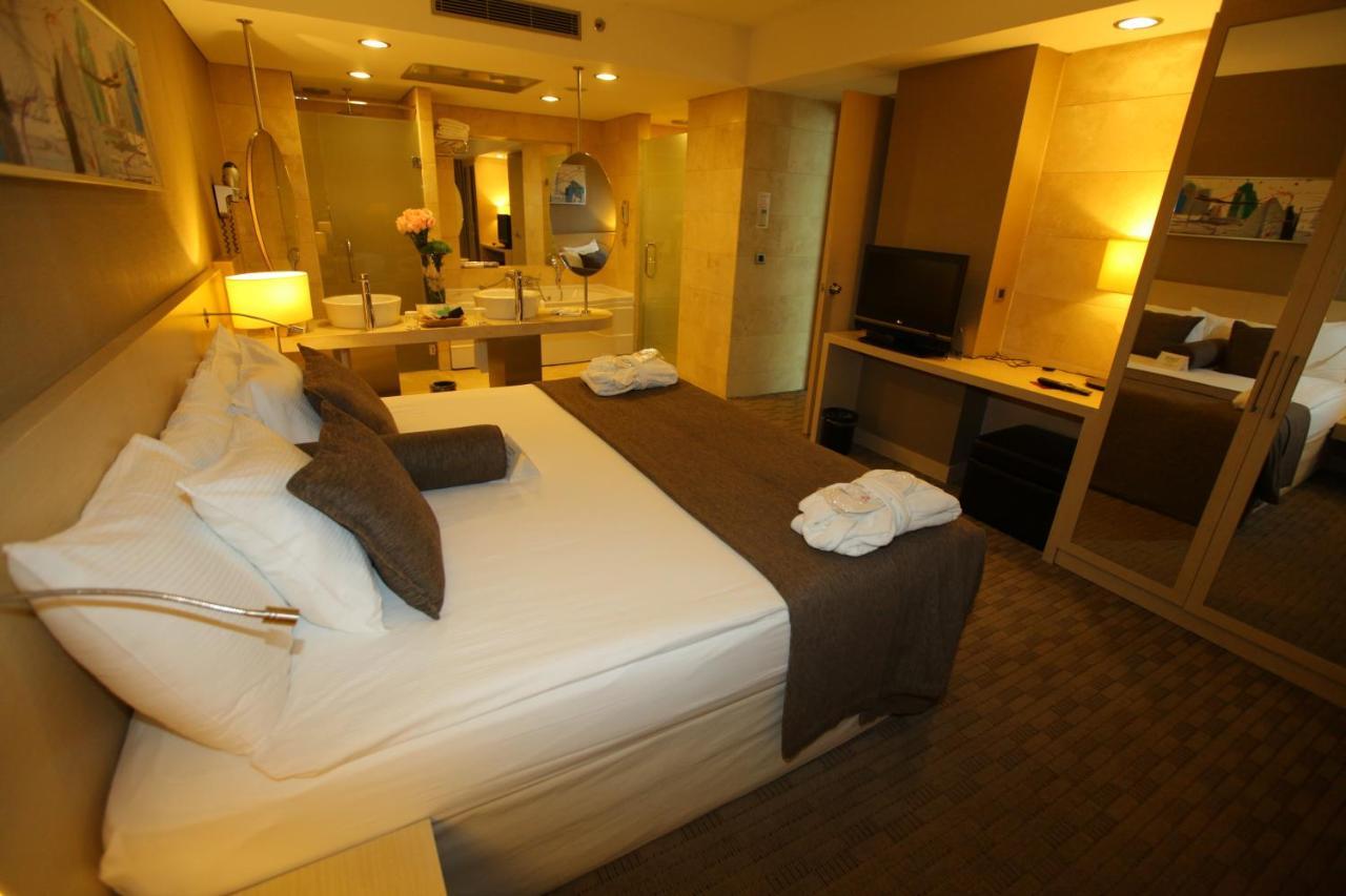 Cpankara Hotel Luaran gambar A room at the hotel